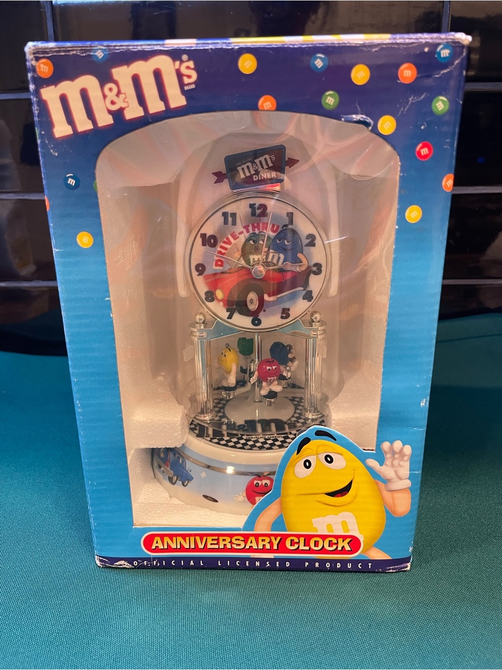 M&M'S Diner Anniversary Clock - Blue, Yellow, Red
